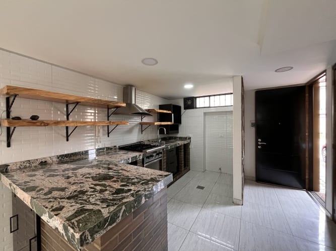 Casa de 3 alcobas en venta en Bojaca, Chía, 115 m² · foto 2 de 24