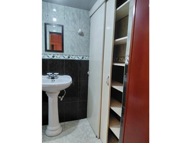 Casa de 3 alcobas en venta en Boston, Medellín, 99 m² · foto 16 de 24