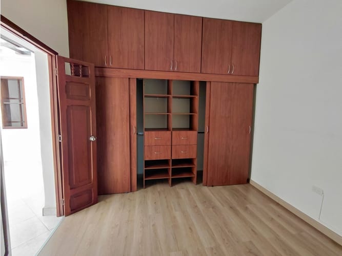 Casa de 3 alcobas en venta en Boston, Medellín, 99 m² · foto 17 de 24