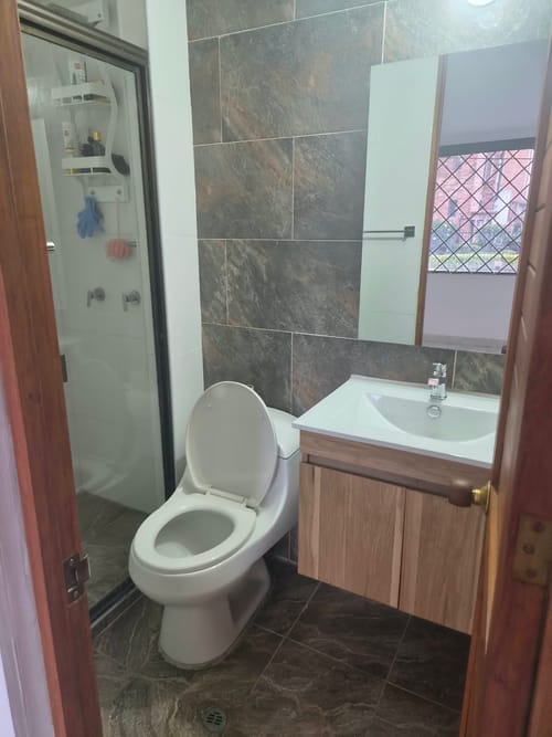Apartamento de 3 alcobas en venta en Acacias Usaquen, Bogotá, 78 m² · foto 3 de 10