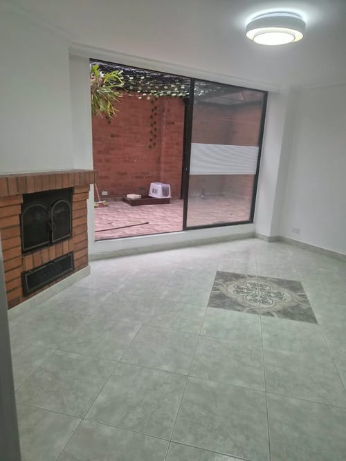 Apartamento de 3 alcobas en venta en Acacias Usaquen, Bogotá, 78 m² · foto 6 de 10
