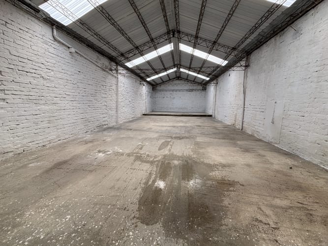 Bodega en venta en Naranjal, Medellín, 640 m² · foto 3 de 5
