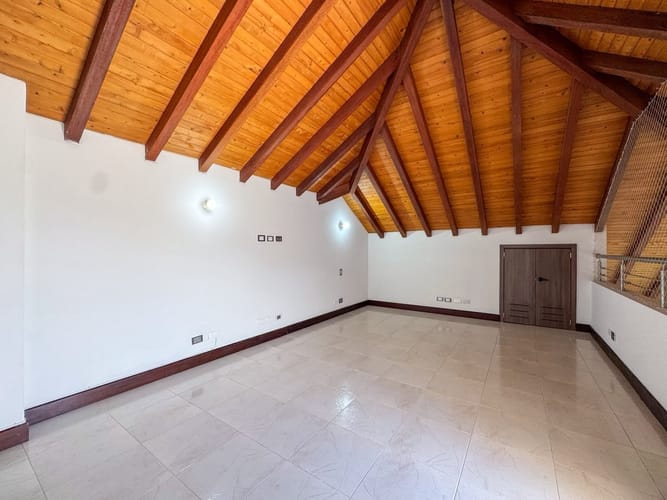 Casa de 4 alcobas en venta en Cn. Terrazas De Mezuli, Piedecuesta, 400 m² · foto 18 de 20