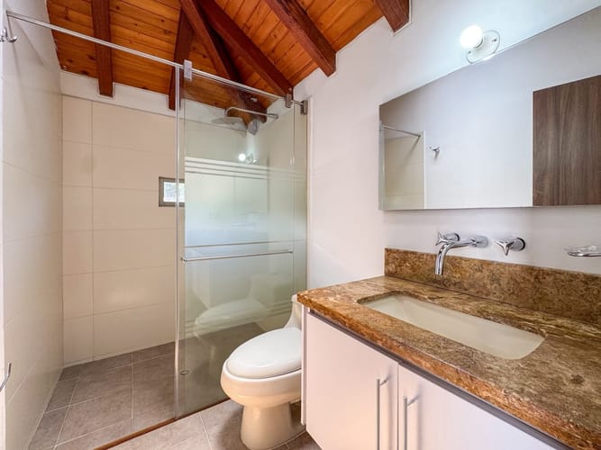 Casa de 4 alcobas en venta en Cn. Terrazas De Mezuli, Piedecuesta, 400 m² · foto 16 de 20