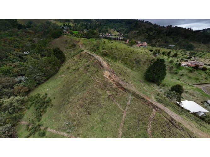 Lote en venta en Lejos Del Nido, El Retiro, 1244 m² · foto 11 de 12