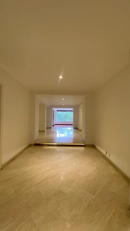 Apartamento de 4 alcobas en venta en Los Balsos, Medellín, 380 m² · foto 7 de 15