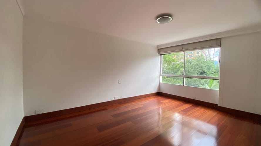 Apartamento de 4 alcobas en venta en Los Balsos, Medellín, 380 m² · foto 15 de 15