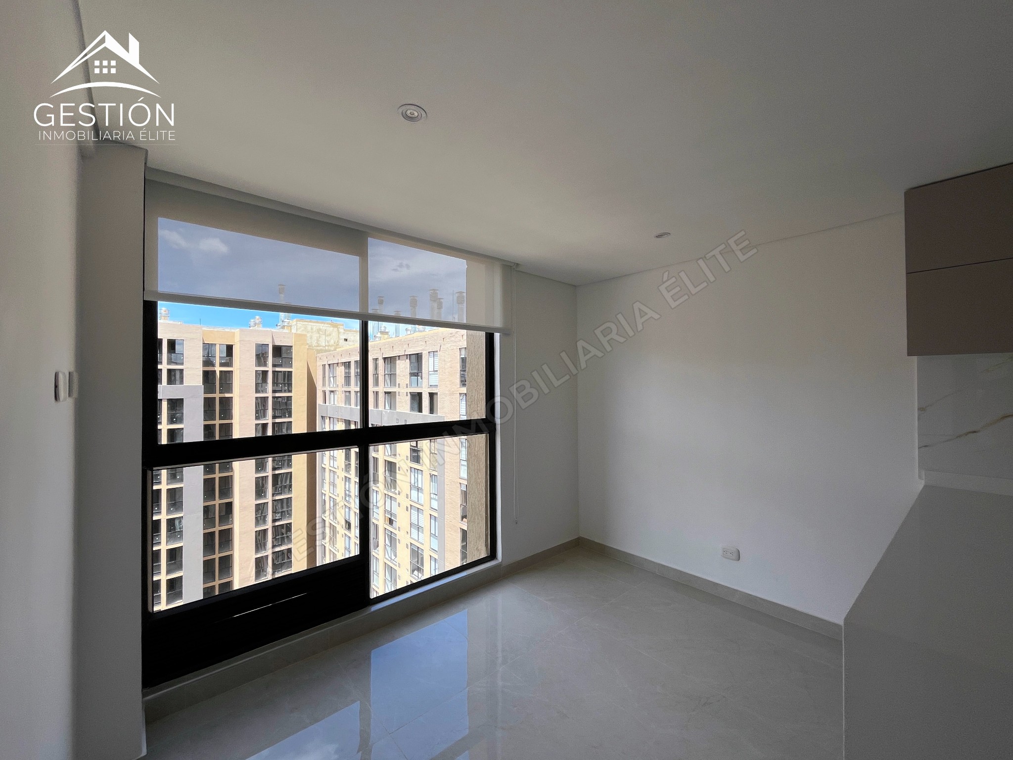 Apartamento en venta en Colina Campestre, Bogotá · foto 2 de 17