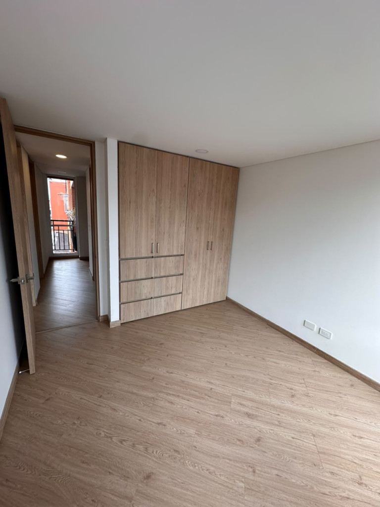Apartamento en venta en El Batán, Bogotá · foto 7 de 19