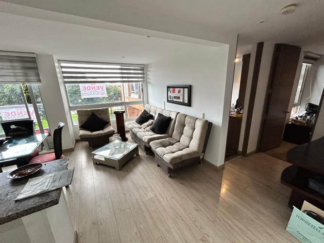 Apartamento de 2 alcobas en venta en Prado Veraniego, Bogotá, 58 m² · foto 3 de 21
