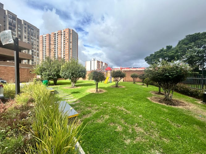 Apartamento de 2 alcobas en venta en Prado Veraniego, Bogotá, 58 m² · foto 20 de 21