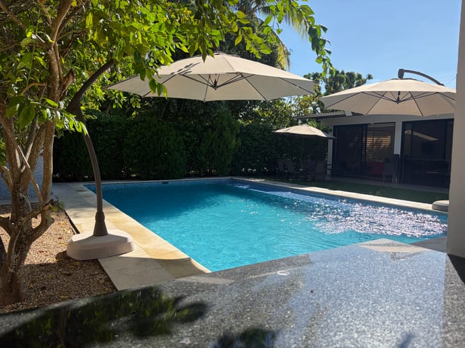 Casa de 5 alcobas en venta en Bosques De Peñalisa, Ricaurte, 500 m² · foto 4 de 20