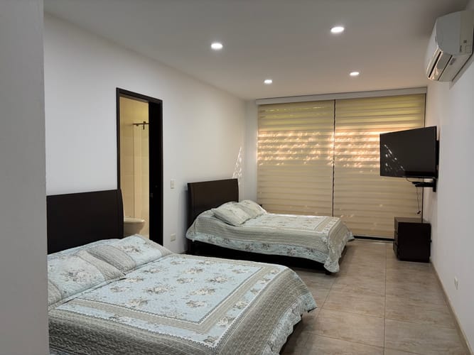 Casa de 5 alcobas en venta en Bosques De Peñalisa, Ricaurte, 500 m² · foto 8 de 20