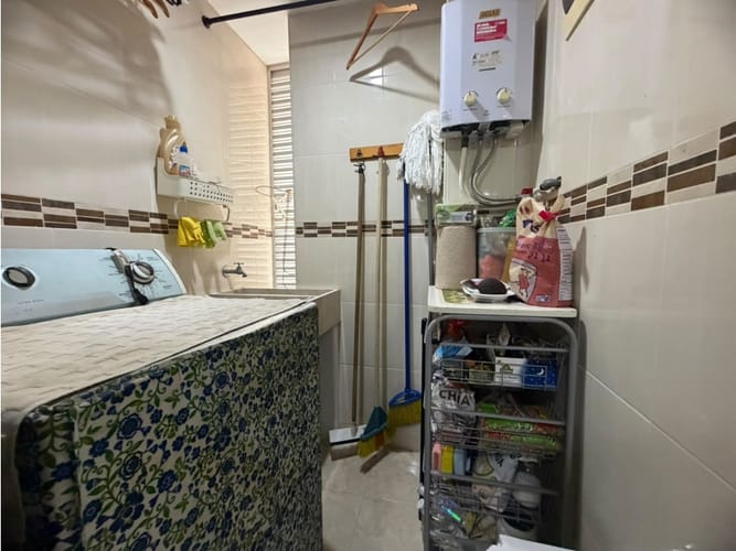 Apartamento de 3 alcobas en venta en Las Lomitas, Sabaneta, 67 m² · foto 5 de 16
