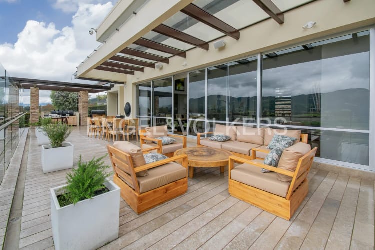 Casa de 4 alcobas en venta en La Violeta, Sopó, 355 m² · foto 15 de 21