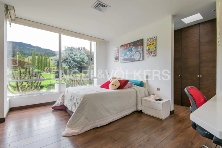 Casa de 4 alcobas en venta en La Violeta, Sopó, 355 m² · foto 13 de 21