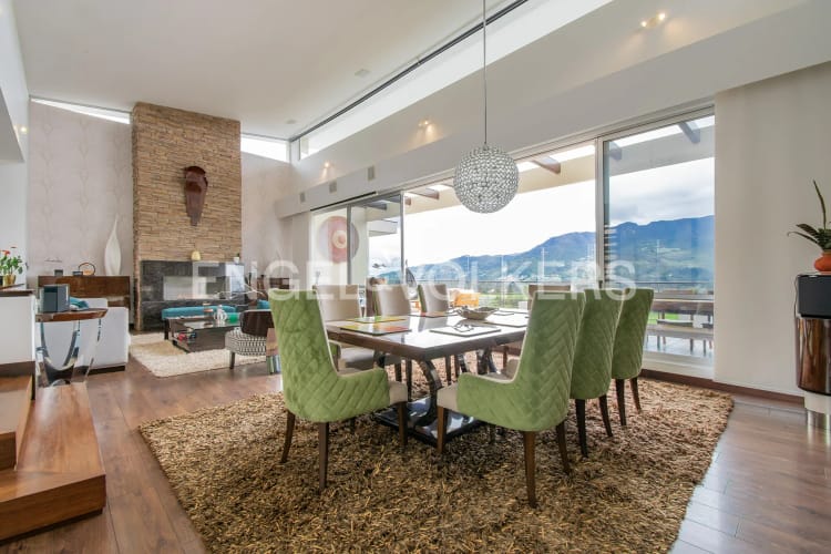 Casa de 4 alcobas en venta en La Violeta, Sopó, 355 m² · foto 5 de 21
