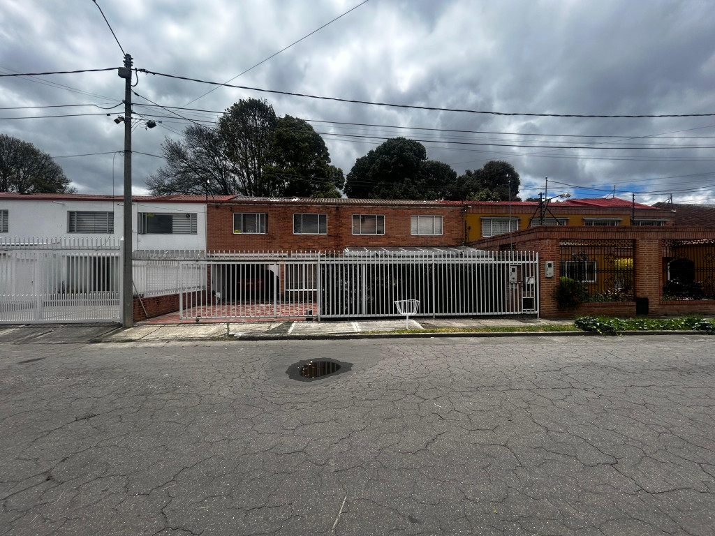 Casa en Arriendo en Niza, Bogotá en Niza
