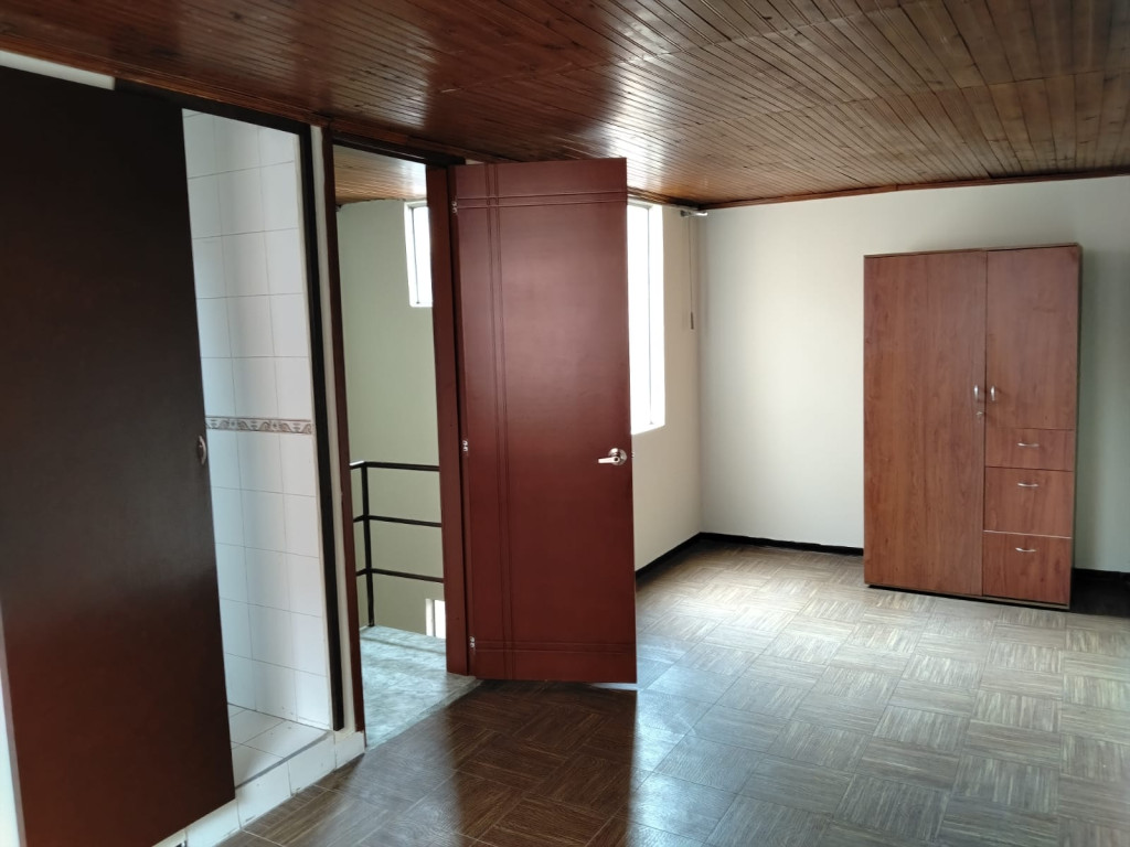 Casa en venta en Fontibon, Bogotá · foto 9 de 10