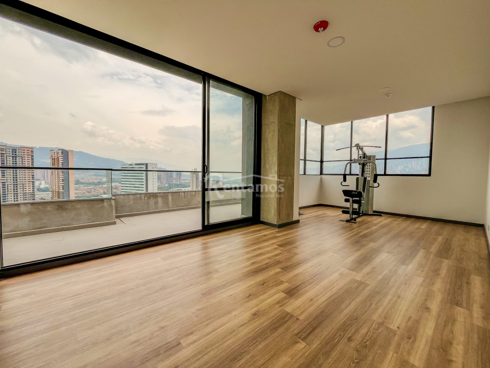 Apartamento en venta en Señorial, Envigado · foto 2 de 20