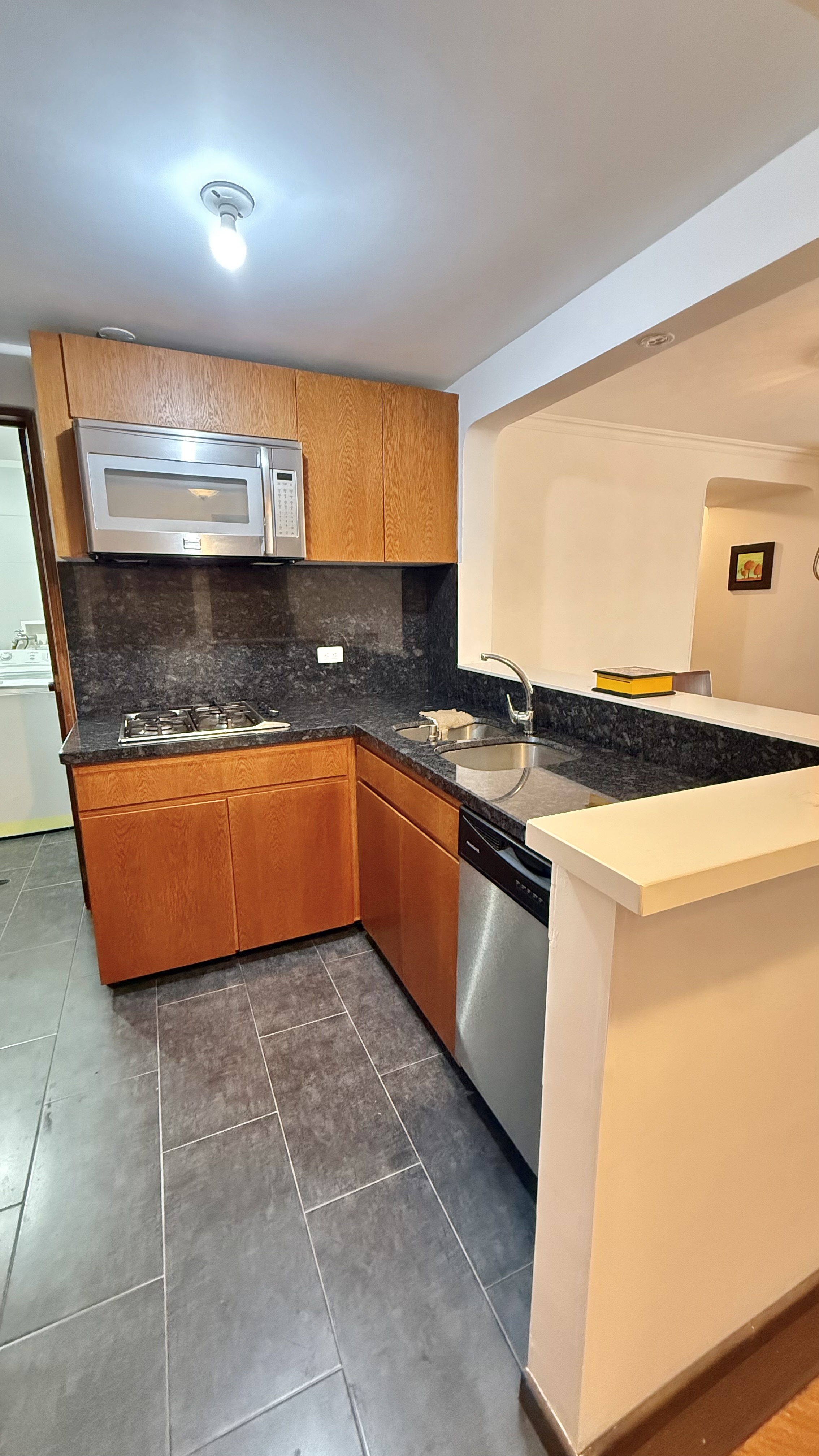 Apartamento en venta en Santa Barbara, Bogotá · foto 6 de 16