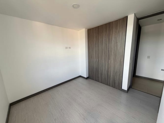 Apartamento de 3 alcobas en venta en Laureles, Medellín, 71 m² · foto 7 de 10