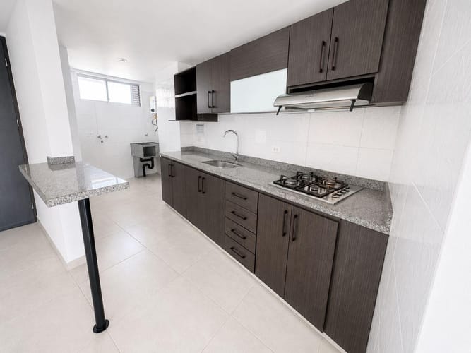 Apartamento de 3 alcobas en venta en Centro, Bucaramanga, 86 m² · foto 6 de 13