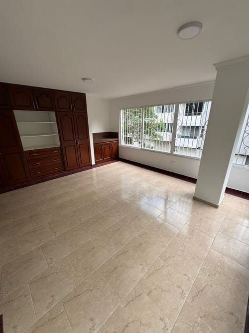 Casa de 6 alcobas en venta en El Ingenio, Cali, 546 m² · foto 13 de 14