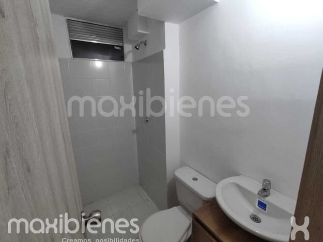 Apartamento en venta en El Pedrero, La Estrella · foto 7 de 8