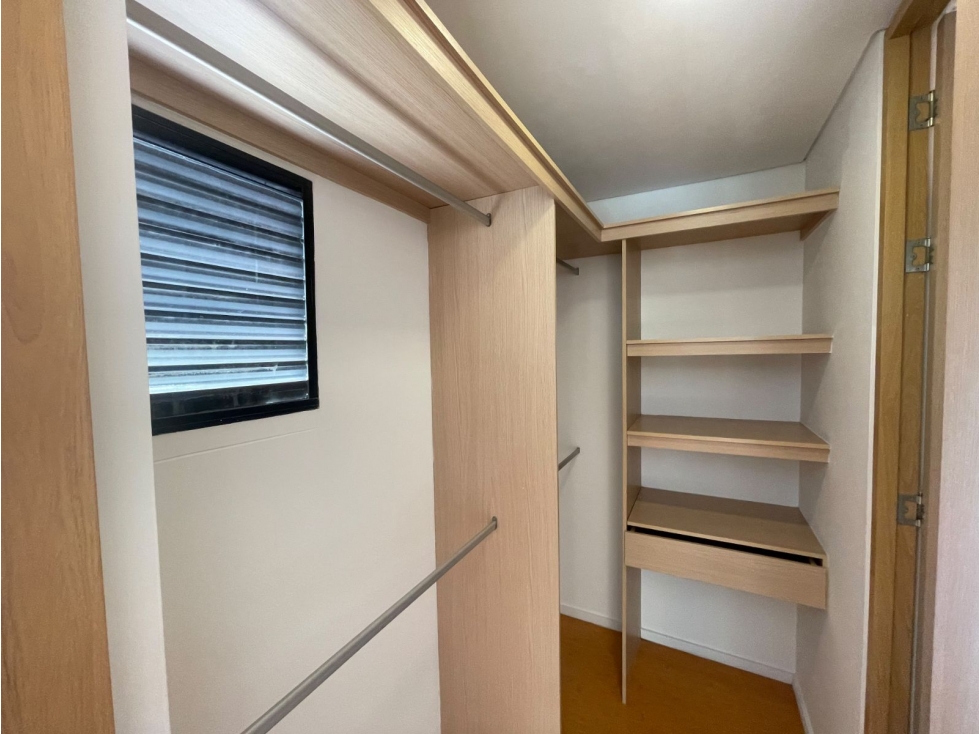 Apartamento en arriendo en Loma De Las Brujas, Envigado · foto 9 de 15