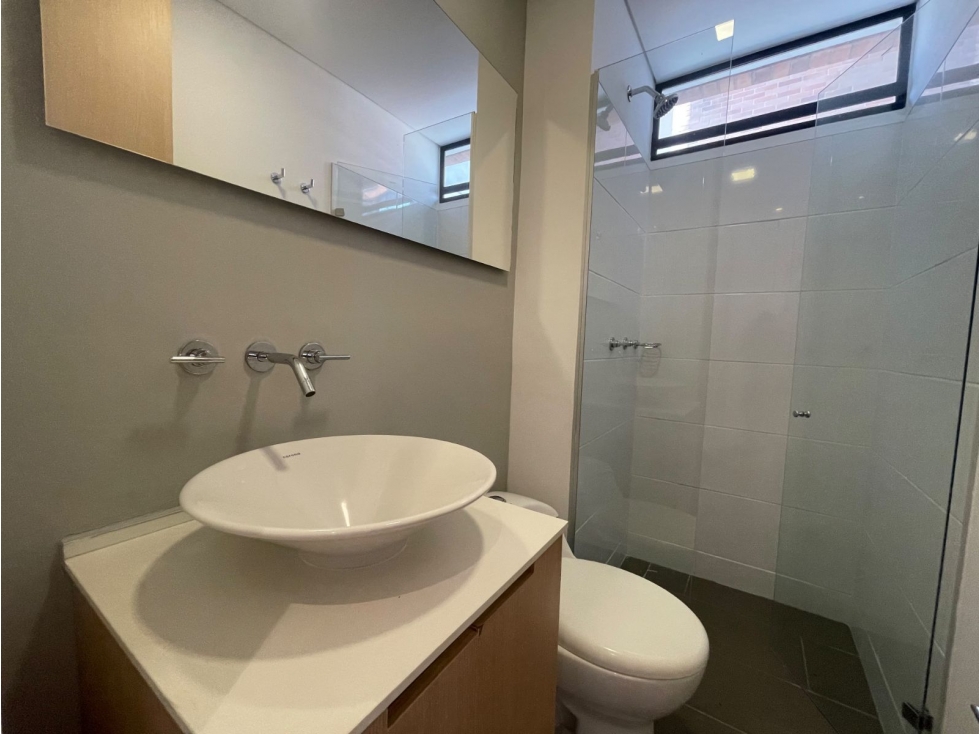 Apartamento en arriendo en Loma De Las Brujas, Envigado · foto 13 de 15