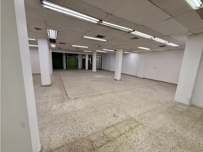 Local en arriendo en Centro, Rionegro, 416 m² · foto 3 de 3