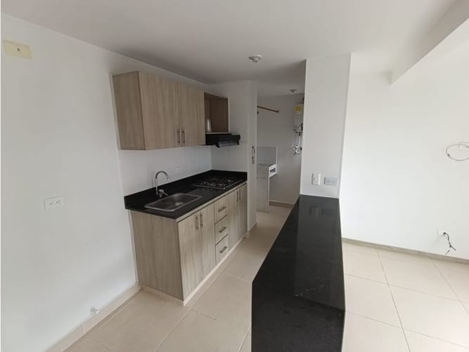 Apartamento de 3 alcobas en venta en La Candelaria, Rionegro, 59 m² · foto 3 de 18