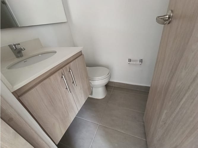 Apartamento de 3 alcobas en venta en La Candelaria, Rionegro, 59 m² · foto 17 de 18