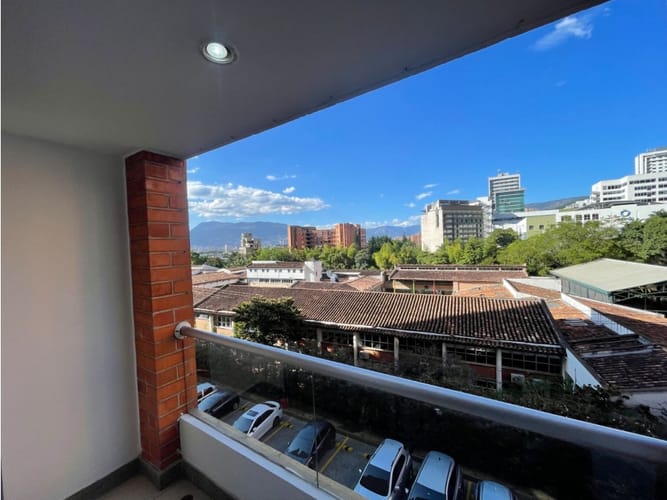 Apartamento de 3 alcobas en arriendo en La Aguacatala, Medellín, 80 m² · foto 7 de 13