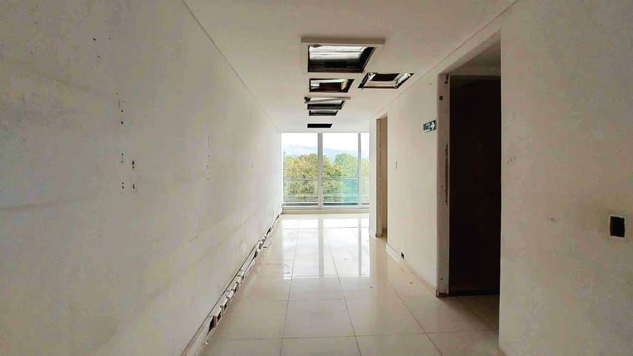 Oficina en venta en Anillo Vial, Floridablanca, 355 m² · foto 6 de 14