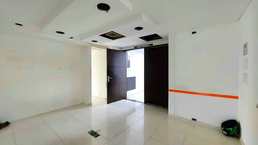 Oficina en venta en Anillo Vial, Floridablanca, 355 m² · foto 8 de 14