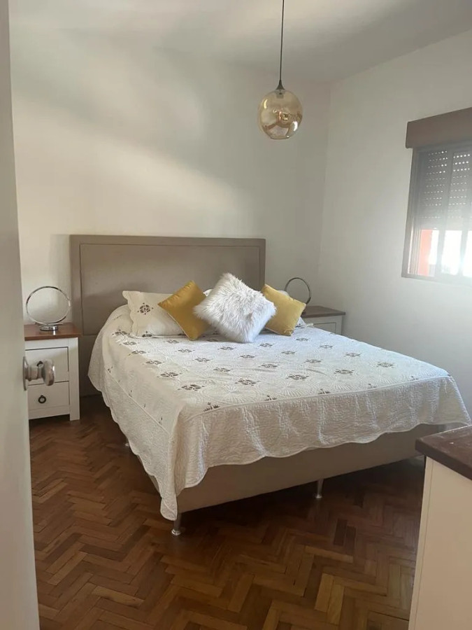 Alquiler Casa Dúplex 3 Dormitorios Patio Con Parrillero Sin Gastos Comunes En Goes · Foto 4