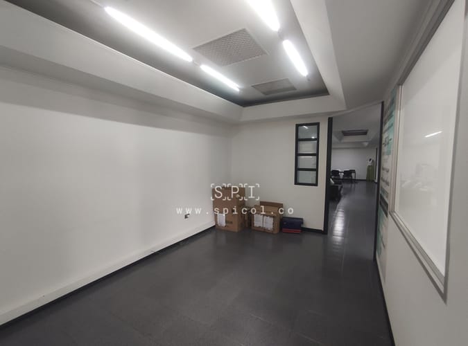 Bodega en arriendo en Guayabal, Medellín, 386 m² · foto 17 de 20