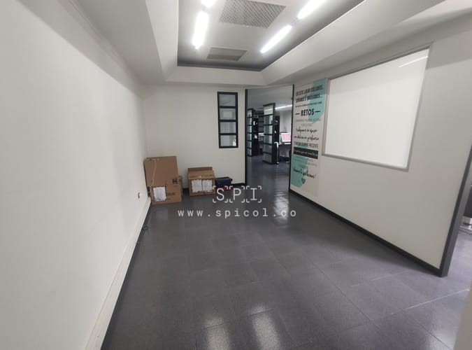 Bodega en arriendo en Guayabal, Medellín, 386 m² · foto 19 de 20