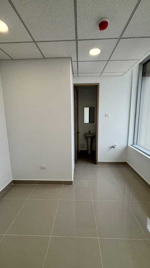 Consultorio en arriendo en Portal De Genovés, Barranquilla, 60 m² · foto 6 de 15