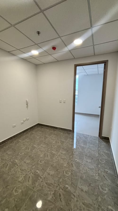 Consultorio en arriendo en Portal De Genovés, Barranquilla, 34 m² · foto 5 de 9