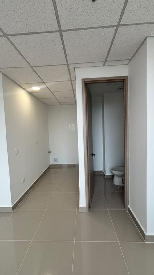 Consultorio en arriendo en Portal De Genovés, Barranquilla, 34 m² · foto 8 de 9