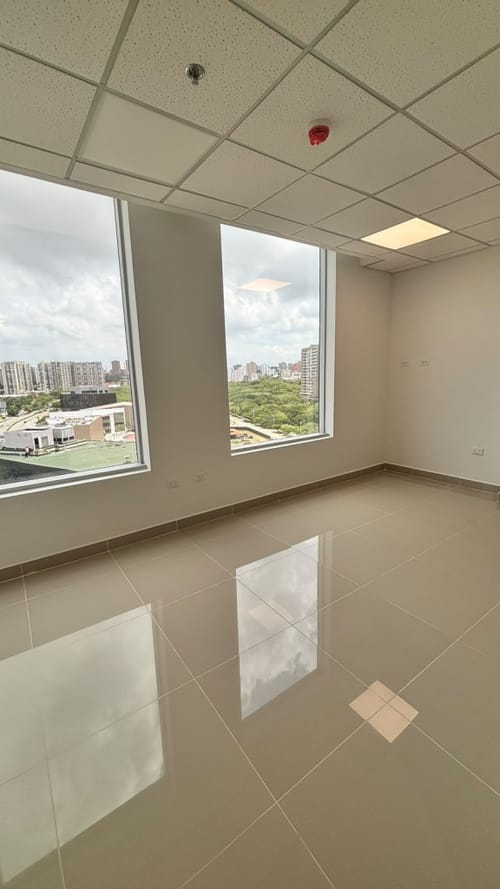 Consultorio en arriendo en Portal De Genovés, Barranquilla, 32 m² · foto 5 de 10
