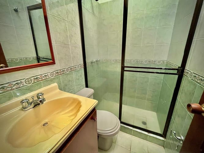 Casa de 5 alcobas en venta en Bosques Del Limonar, Cali, 250 m² · foto 9 de 18