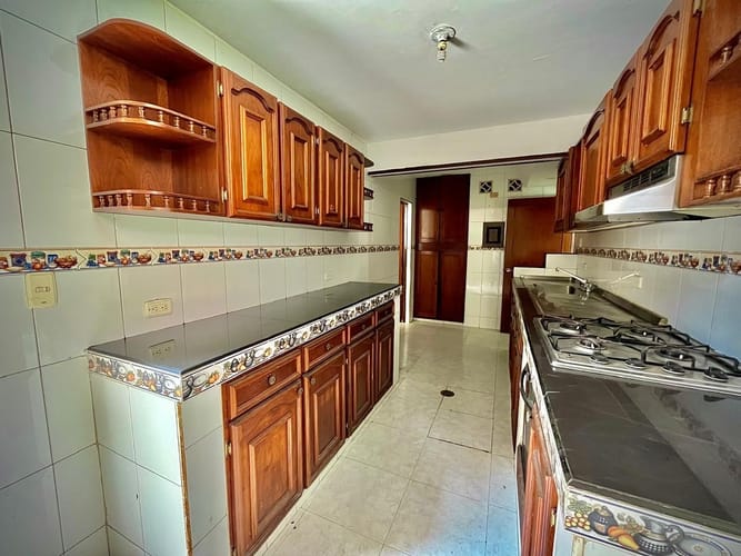 Casa de 5 alcobas en venta en Bosques Del Limonar, Cali, 250 m² · foto 15 de 18