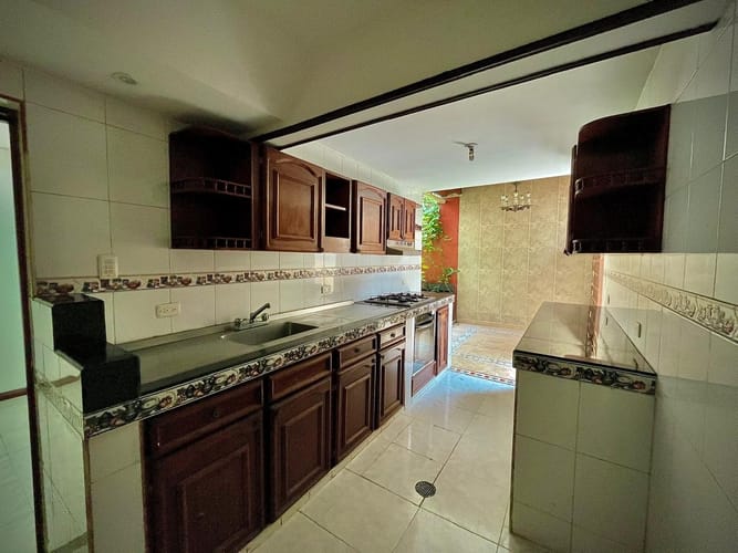 Casa de 5 alcobas en venta en Bosques Del Limonar, Cali, 250 m² · foto 14 de 18