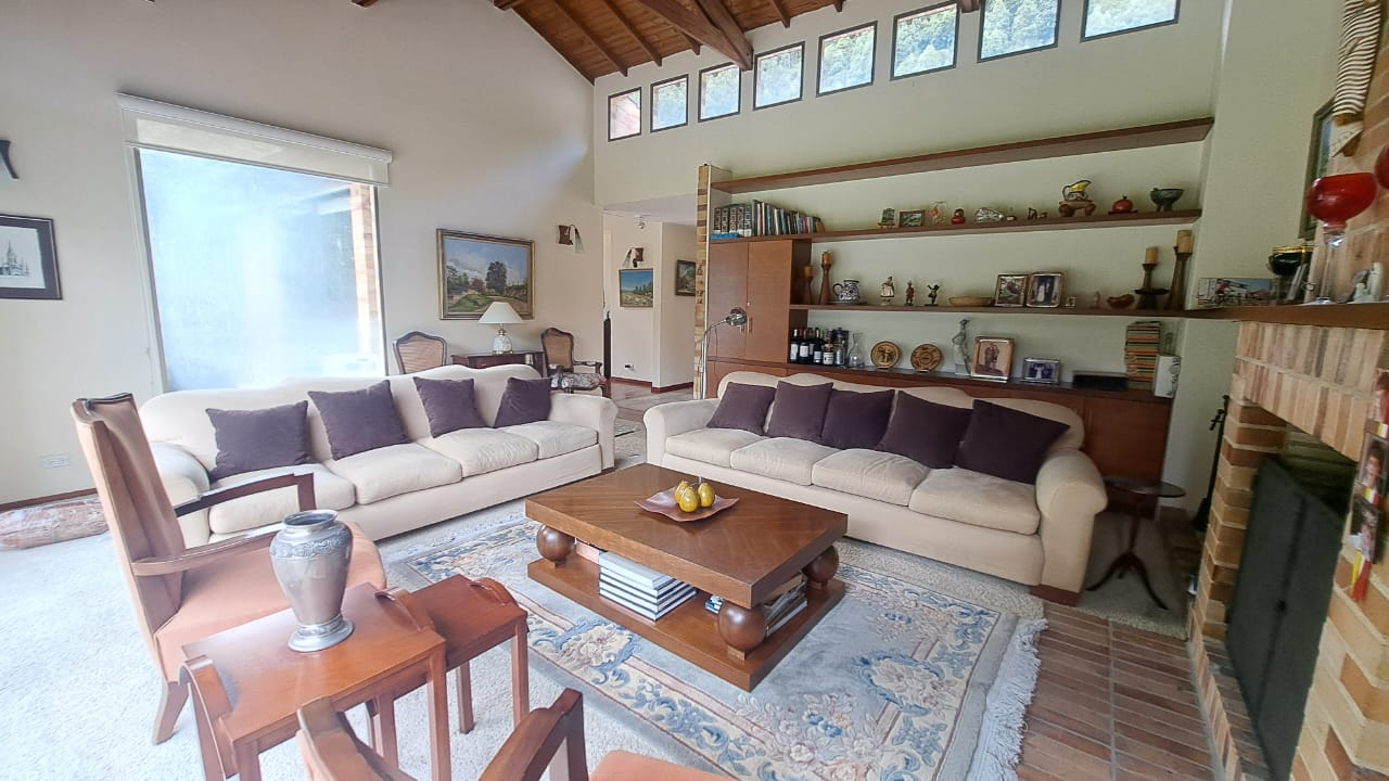 Casa en venta en Canelon, Cajicá · foto 2 de 24