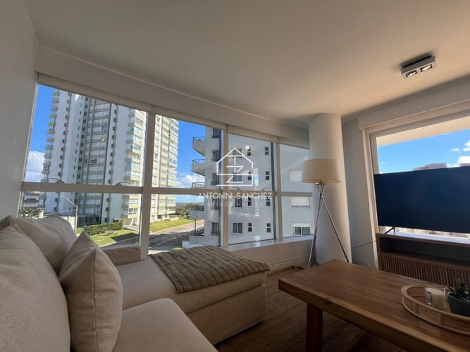 Apartamento en Venta y Alquiler, Mansa, Punta del Este, 2 Dormitorios. · Foto 4