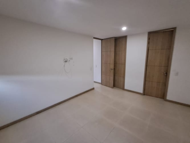 Apartamento de 2 alcobas en venta en Centro, Rionegro, 68 m² · foto 9 de 12